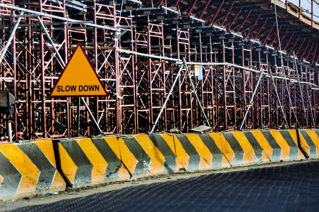 Construction zone with a slow down sign